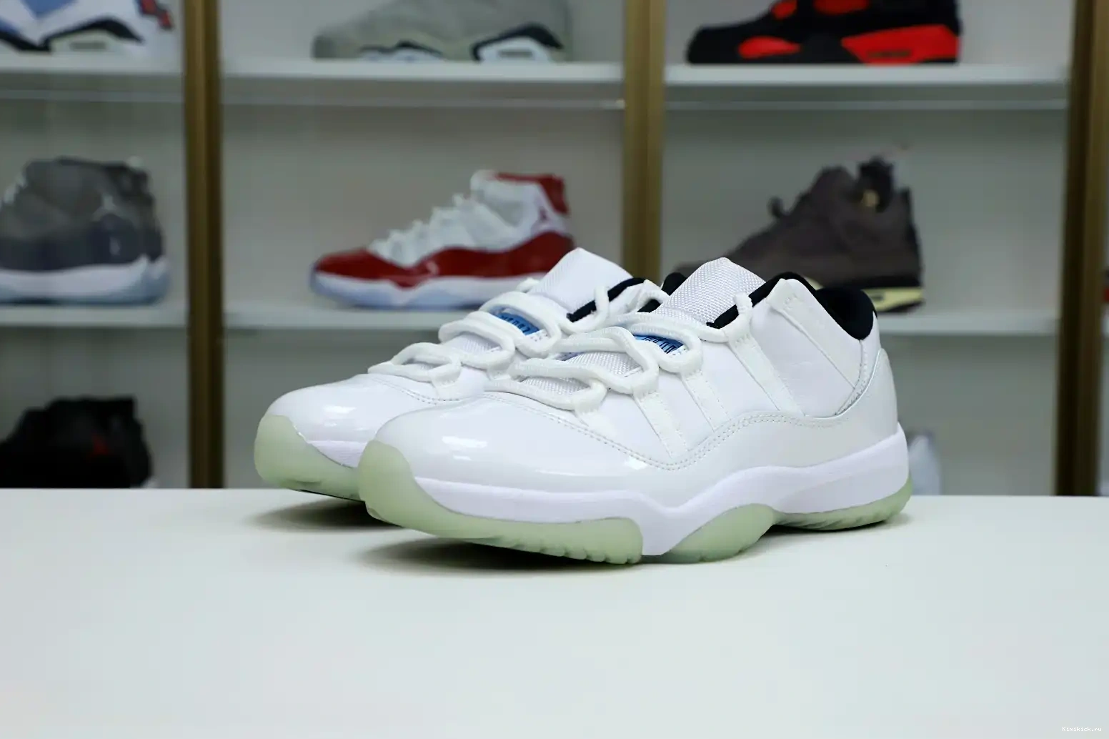 AIR JORDAN LOW LEGEND RETRO BLUE 11 Kimikick 0619
